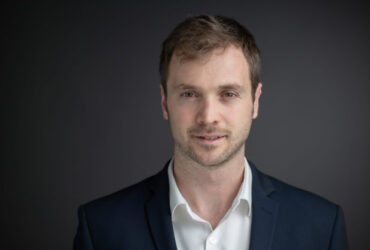 התנהלות פיננסית בגובה העיניים, מרצה: ויטלי פלוטינסקי