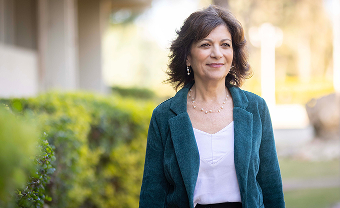 מדברים הורות מרצה: ד"ר אנאבלה שקד
