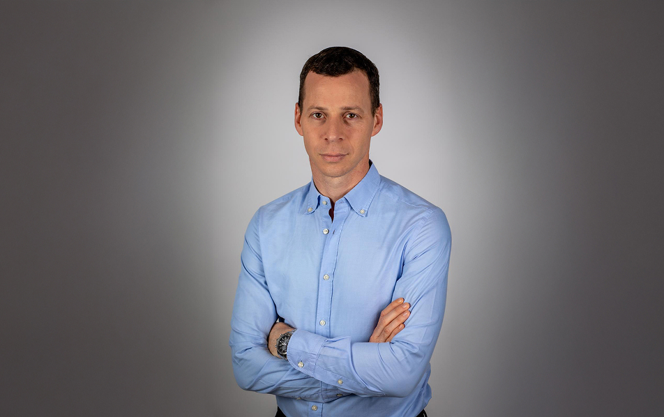 שישי אקטואלי - עמית סגל