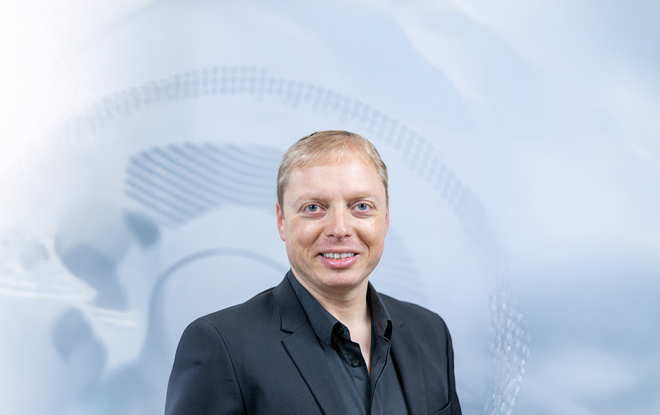 יידיש - אין כמו מאמע לשון - ד"ר יניב גולדברג