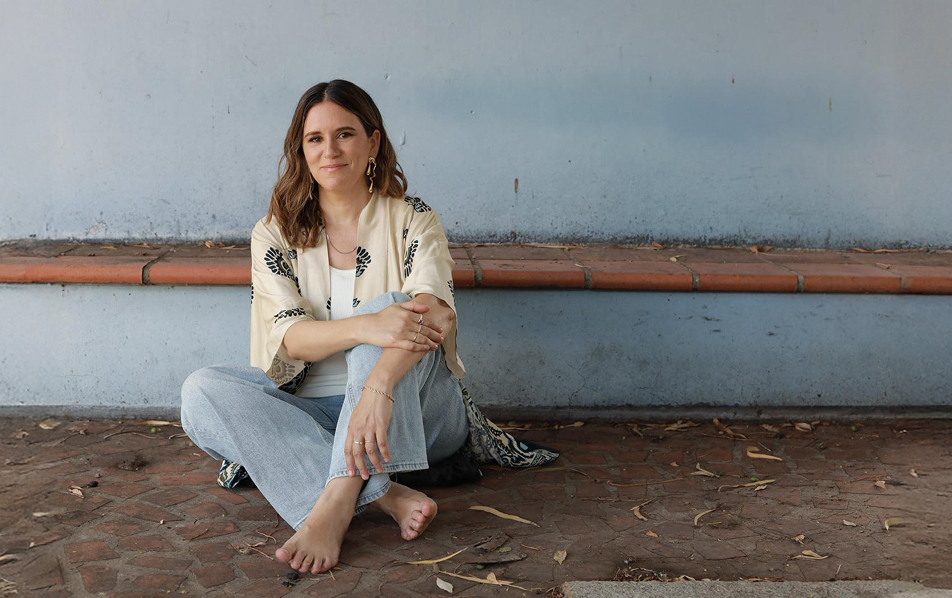 נשי - אישי מרצה: אמילי עמרוסי